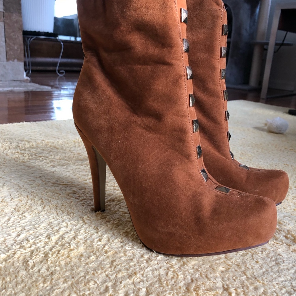 Brown Suede Studded  Platform Ankle High Heel Boots Size 8 - Picture 2 of 16